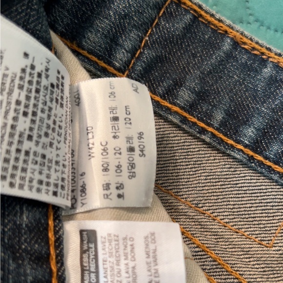 Men’s Levi Jeans - Picture 7 of 7